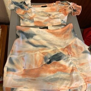 New with tags two piece shirt and skirt